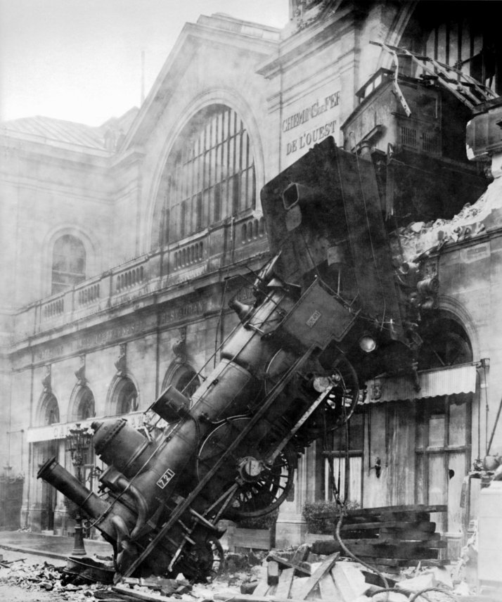 Train wreck at Montparnasse, 1895. Public domain photo.